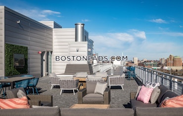 Boston - 0 Beds, 1 Baths