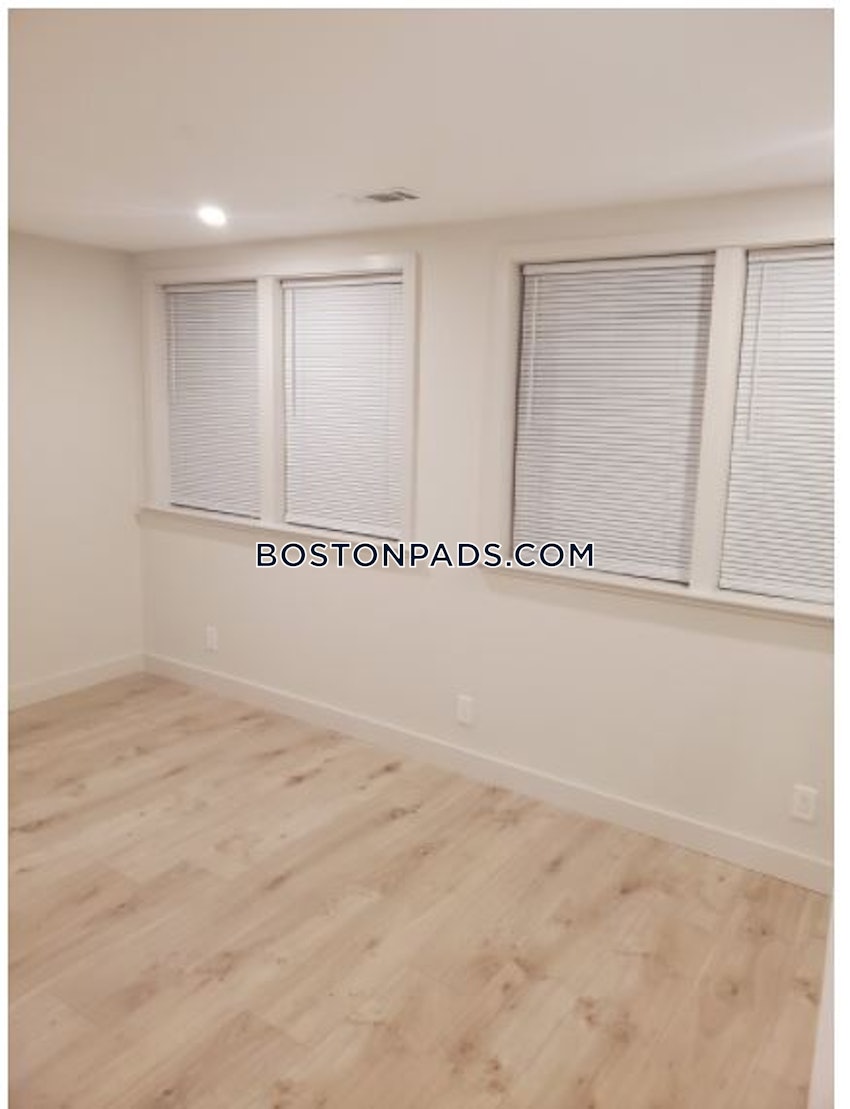 BOSTON - DORCHESTER/SOUTH BOSTON BORDER - 3 Beds, 2 Baths - Image 6