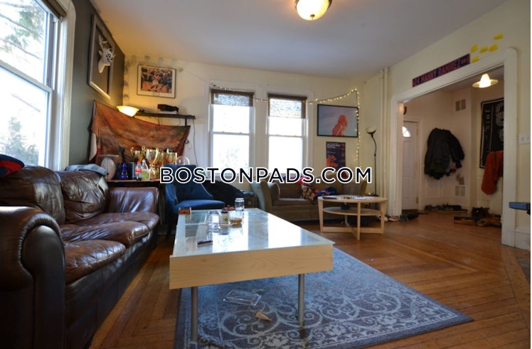 Murdock Ter., Boston