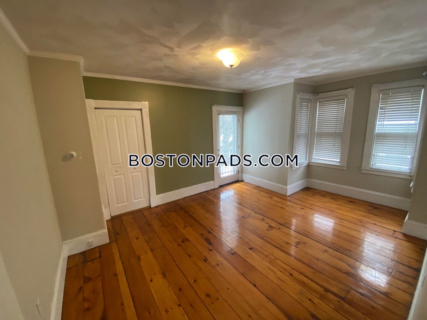 BOSTON - DORCHESTER - CENTER - 5 Beds, 2 Baths - Image 7