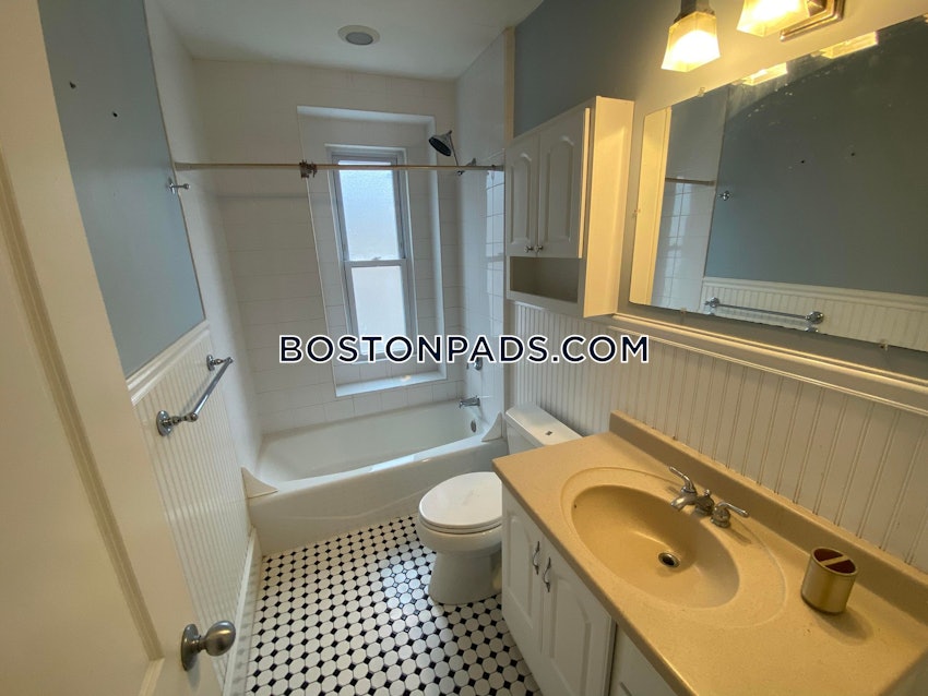 BOSTON - DORCHESTER - CENTER - 5 Beds, 2 Baths - Image 23