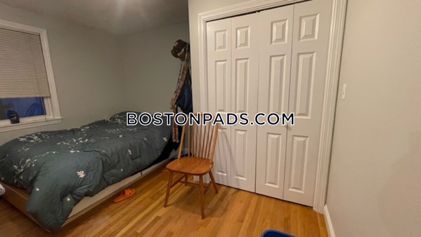 BOSTON - BRIGHTON - CLEVELAND CIRCLE - 3 Beds, 2 Baths - Image 4