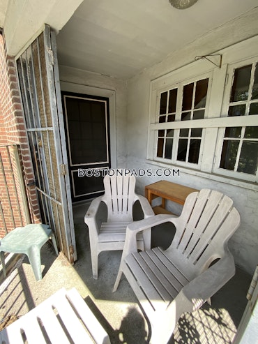 Boston - 3 Beds, 1 Baths