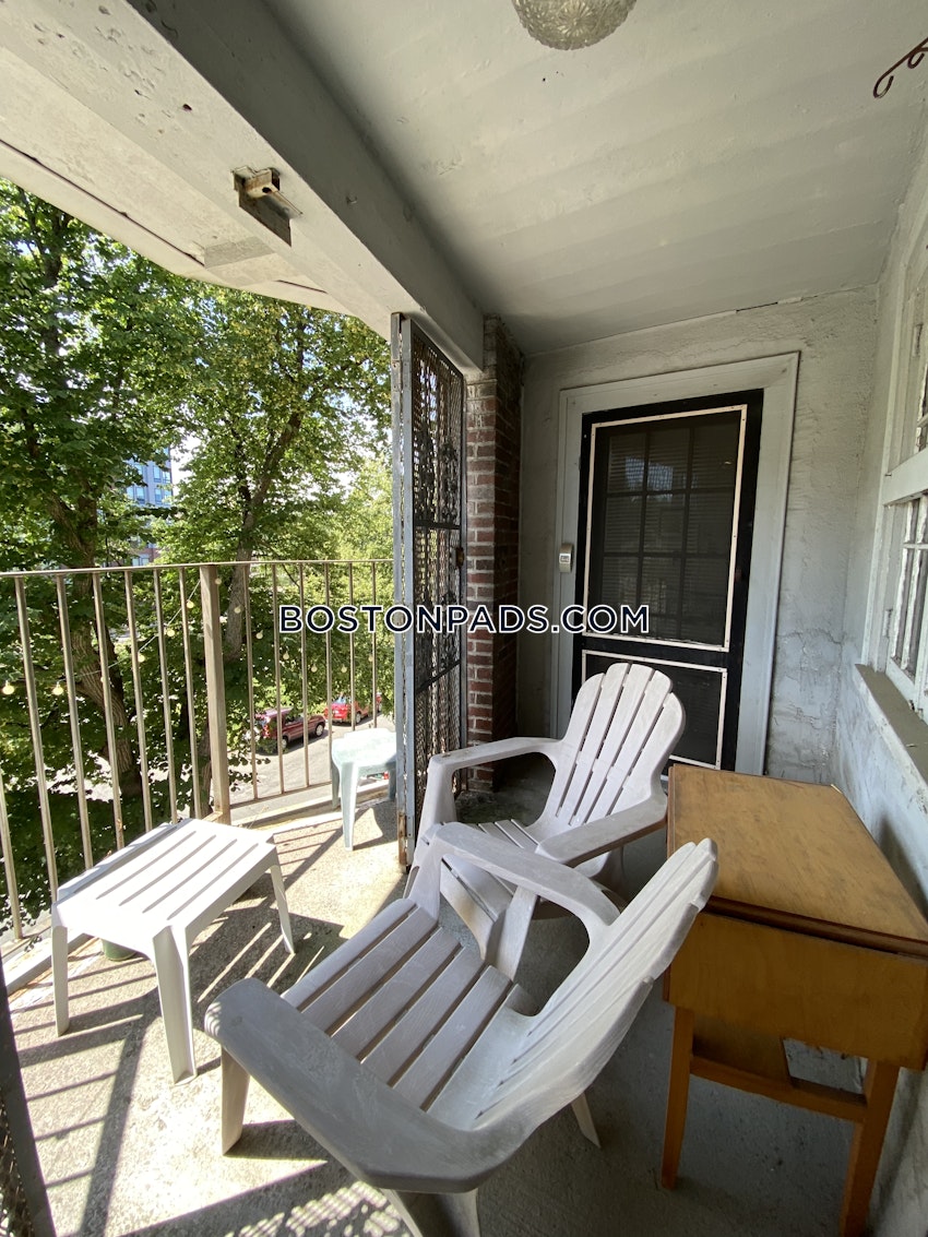 BOSTON - ALLSTON/BRIGHTON BORDER - 3 Beds, 1 Bath - Image 17