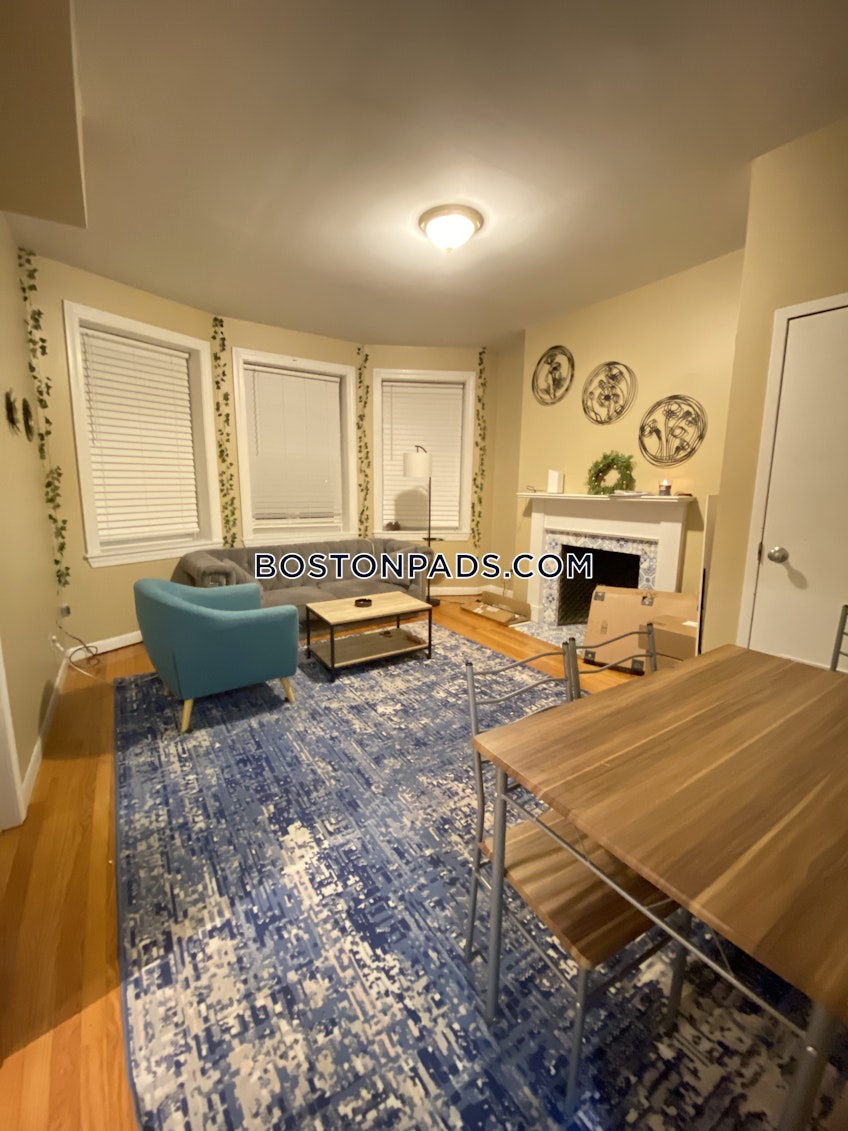 Boston - $2,995+ /month