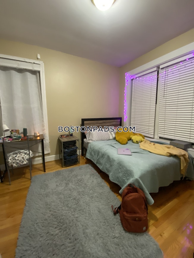 Boston - $2,995+ /mo