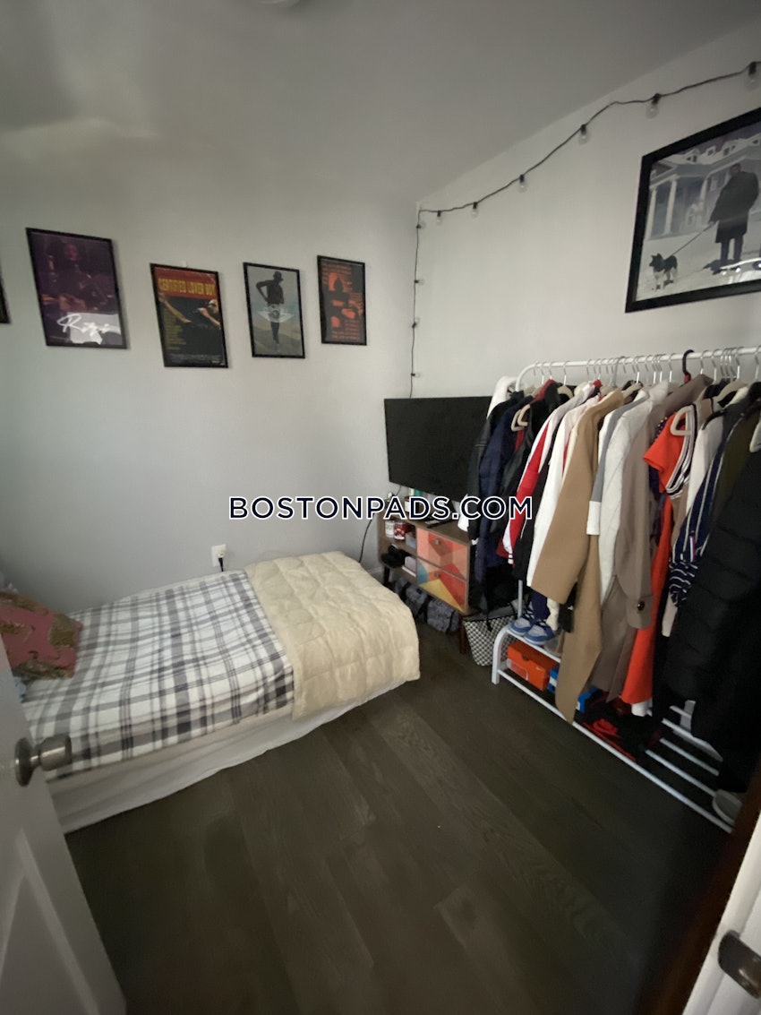 BOSTON - EAST BOSTON - MAVERICK - 4 Beds, 1 Bath - Image 5