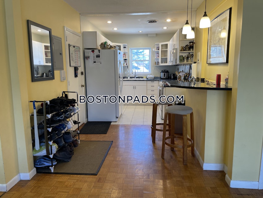 BOSTON - BRIGHTON - BOSTON COLLEGE - 3 Beds, 2 Baths - Image 12