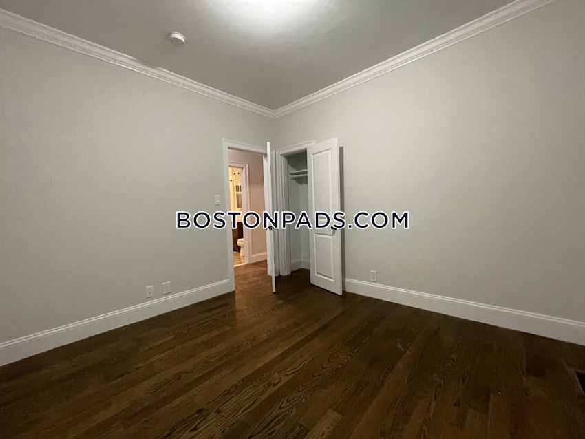 BOSTON - ROXBURY - 4 Beds, 1.5 Baths - Image 17