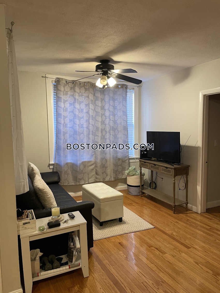 BOSTON - NORTH END - 2 Beds, 1 Bath - Image 1