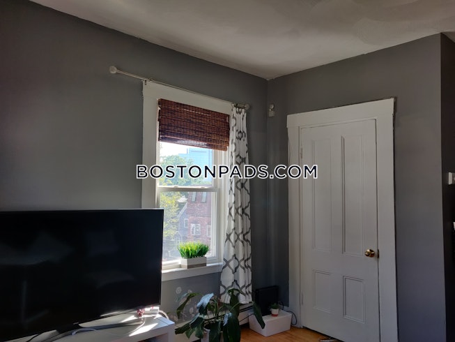 Cambridge - $2,655+ /mo