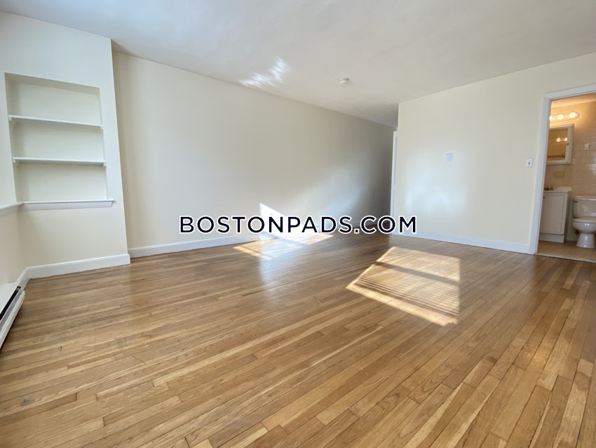 BOSTON - ALLSTON - 1 Bed, 1 Bath - Image 1