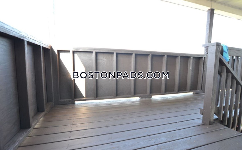 BOSTON - LOWER ALLSTON - 4 Beds, 2 Baths - Image 4