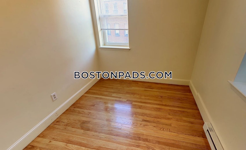 BOSTON - NORTHEASTERN/SYMPHONY - 2 Beds, 1 Bath - Image 2