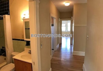 Saint Paul St. Brookline