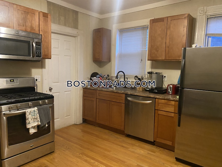 BOSTON - DORCHESTER - SAVIN HILL - 3 Beds, 1.5 Baths - Image 27