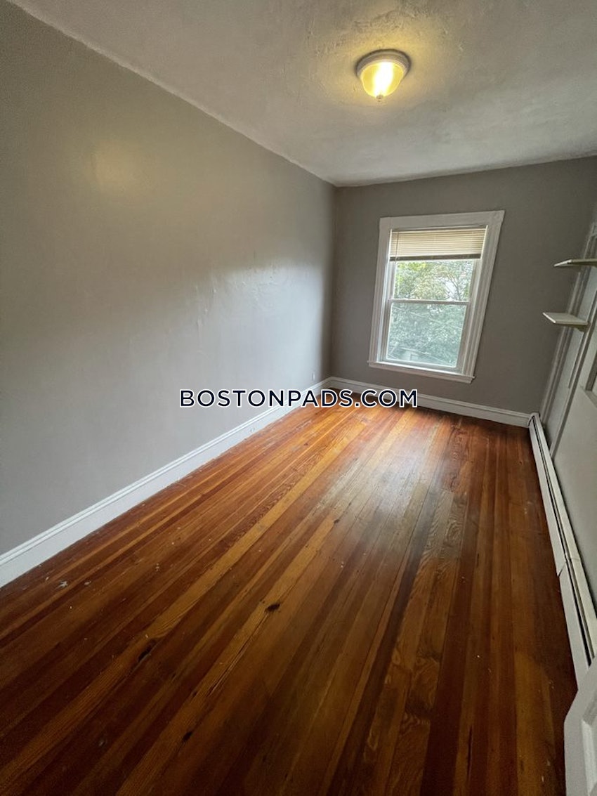 BOSTON - JAMAICA PLAIN - STONY BROOK - 3 Beds, 1 Bath - Image 10