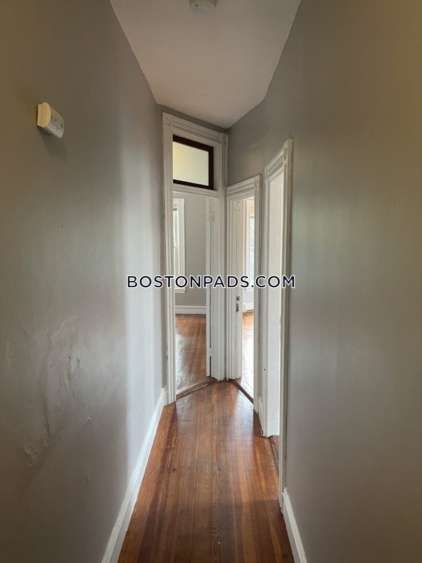 BOSTON - JAMAICA PLAIN - STONY BROOK - 3 Beds, 1 Bath - Image 8