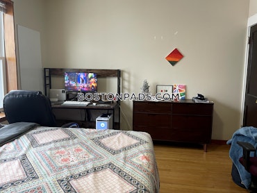 Boston - 1 Beds, 1 Baths