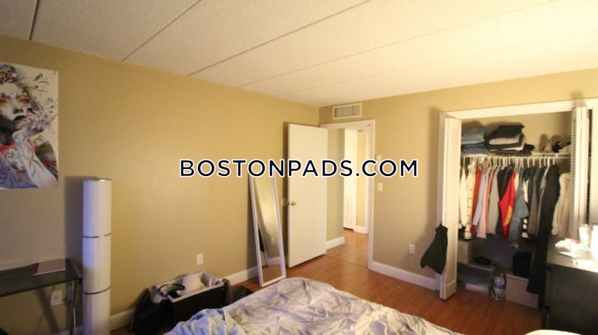 Boston - $4,100+ /month