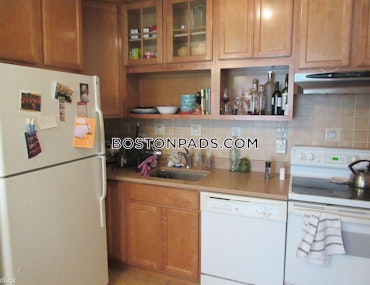 Boston - 2 Beds, 1 Baths