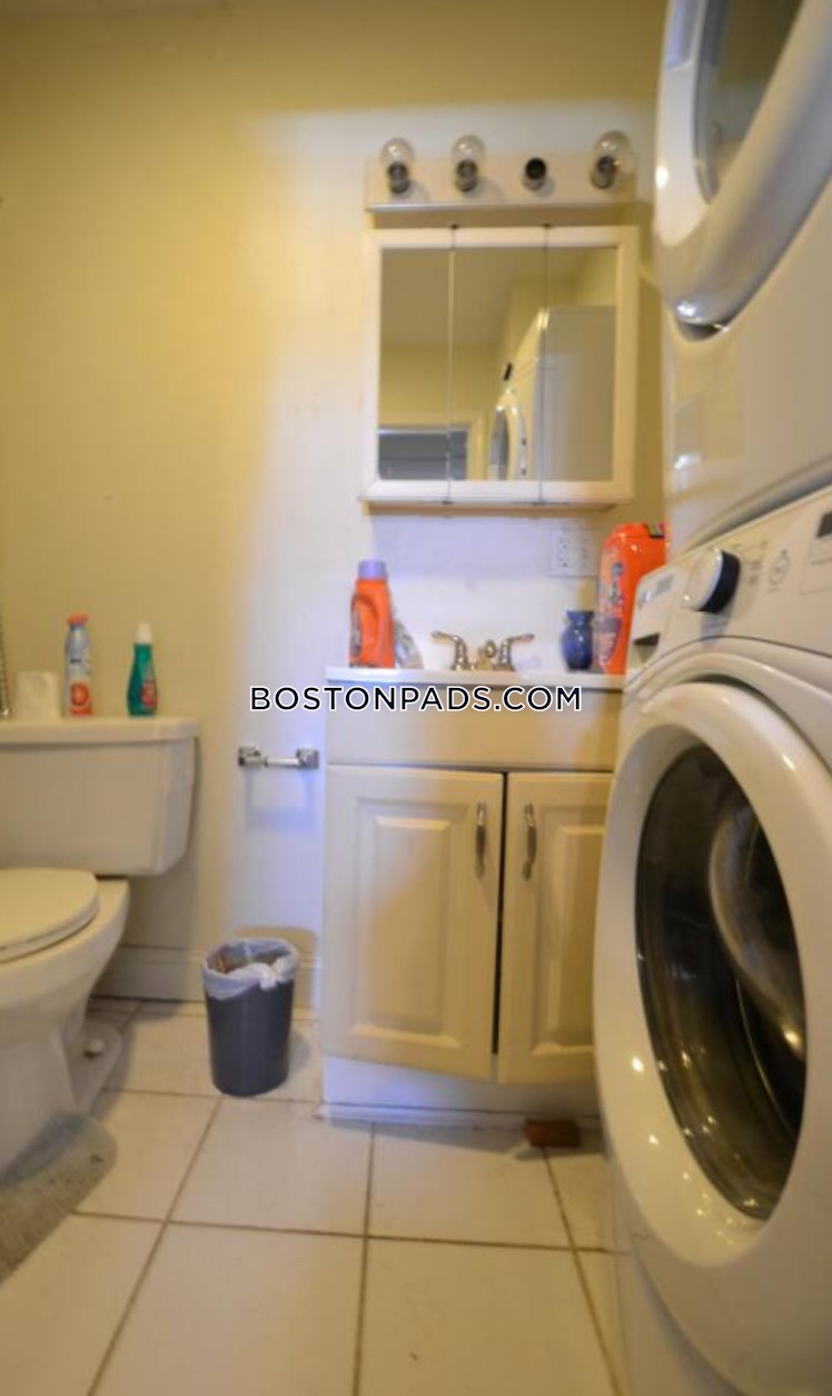 Murdock Ter., Boston