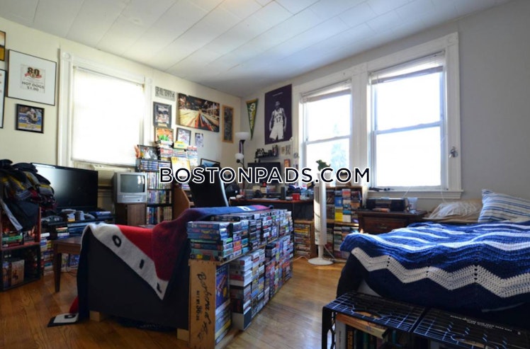 Murdock Ter., Boston