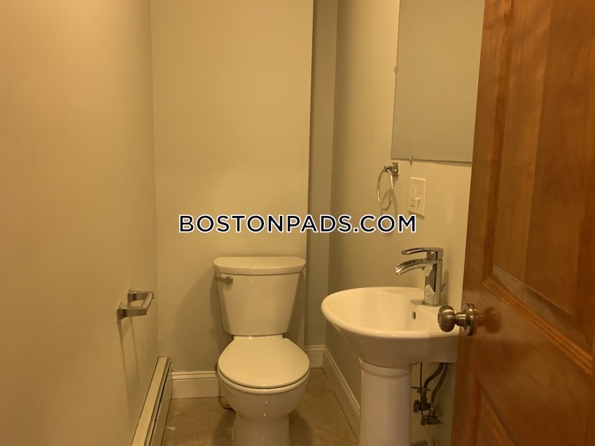 BOSTON - NORTH END - 4 Beds, 2 Baths - Image 66