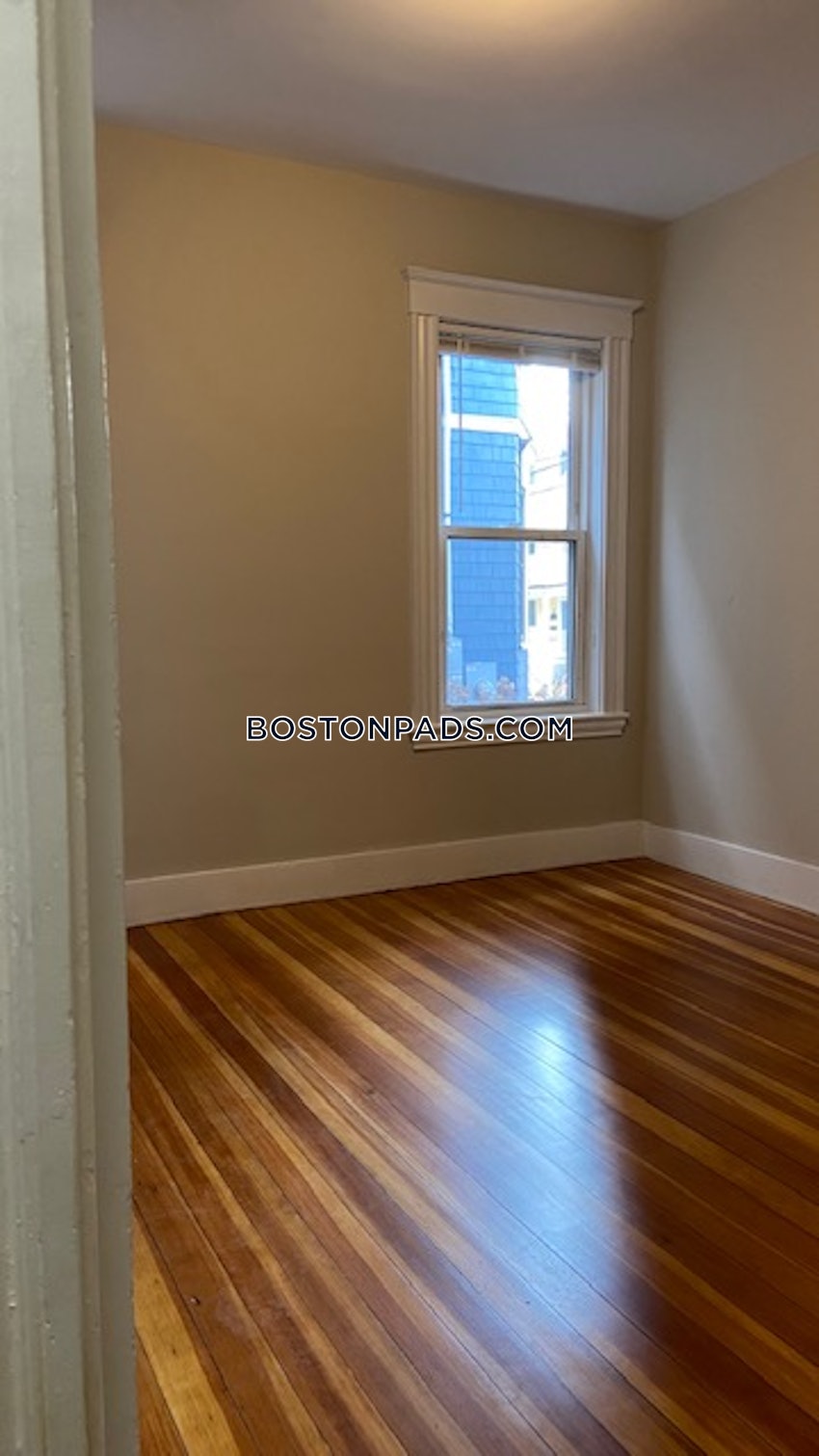 CAMBRIDGE - PORTER SQUARE - 4 Beds, 2 Baths - Image 14