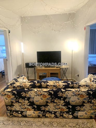 Boston - 2 Beds, 1 Baths