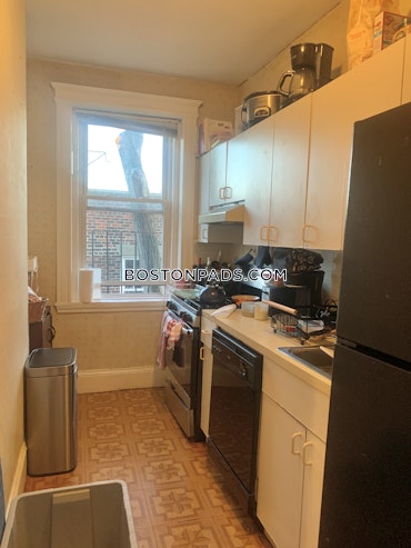 Boston - 2 Beds, 1 Baths