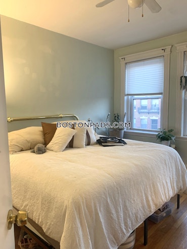 Boston - 2 Beds, 1 Baths