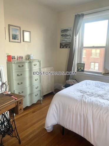 Boston - 2 Beds, 1 Baths