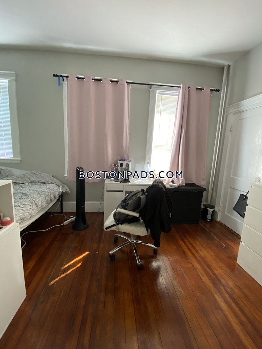 Boston - $3,575+ /month