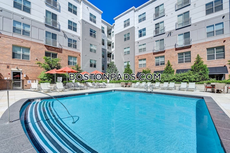 Cambridge Park Dr., Cambridge