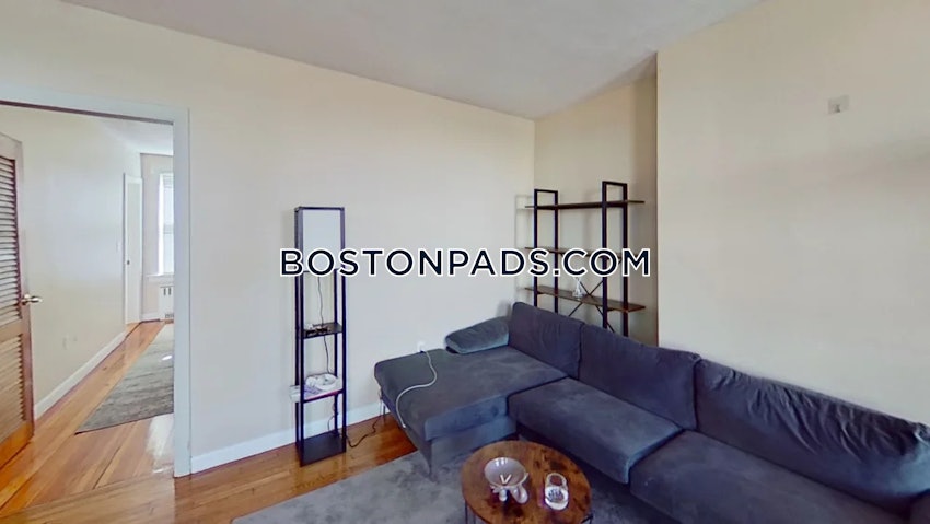 BOSTON - BAY VILLAGE - 1 Bed, 1 Bath - Image 2