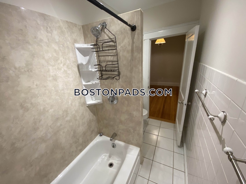 BOSTON - BRIGHTON - CLEVELAND CIRCLE - 3 Beds, 1 Bath - Image 16