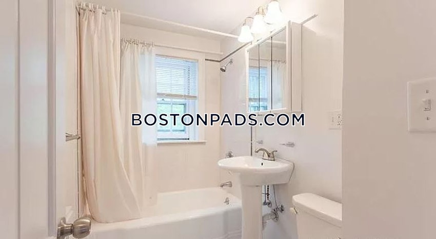 NEWTON - WABAN - 2 Beds, 1 Bath - Image 10