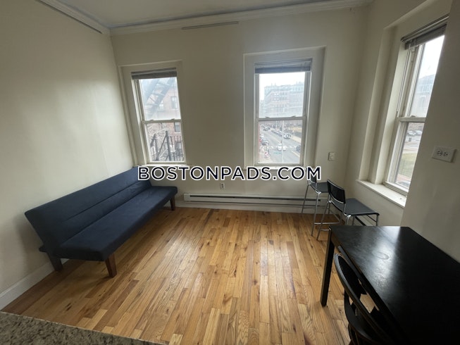 Boston - $2,770+ /mo