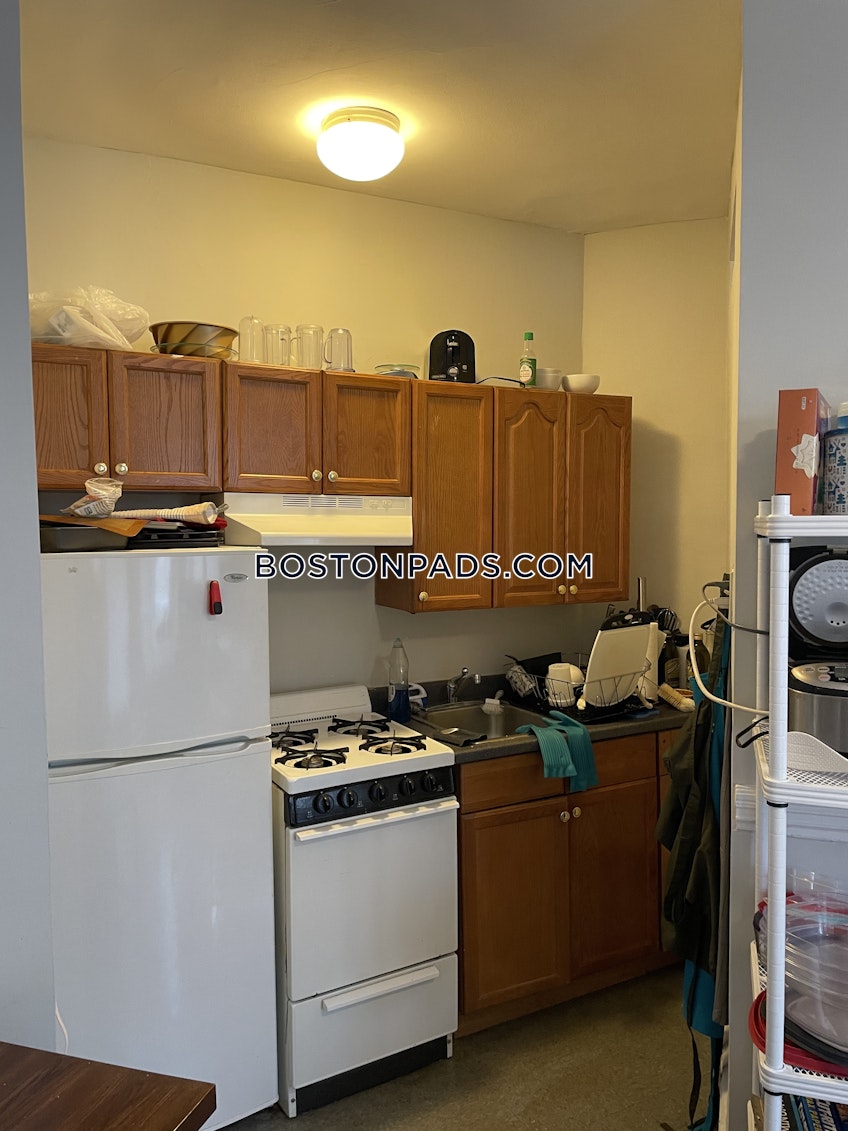 Boston - $2,600+ /month