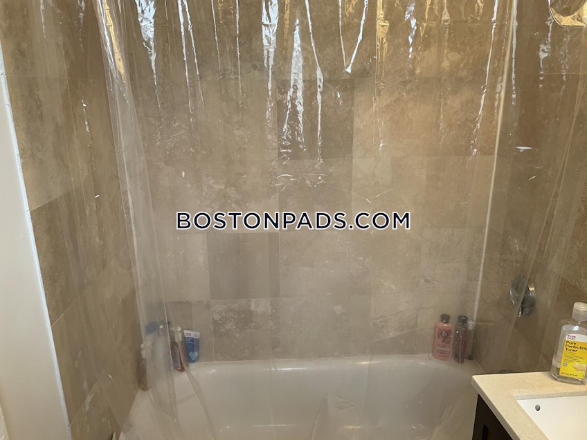 Boston - $2,600+ /month