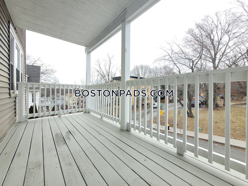 BOSTON - JAMAICA PLAIN - CENTER - 4 Beds, 1 Bath - Image 12