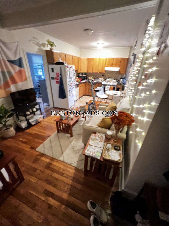 Boston - $3,700+ /mo