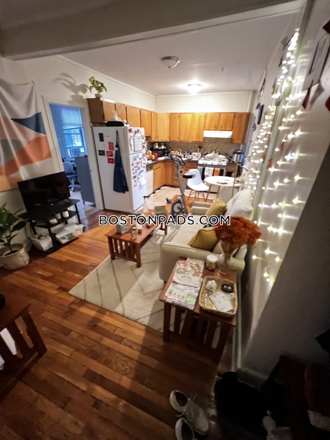 Boston - $3,700+ /mo