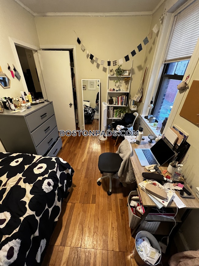 Boston - $3,700+ /mo