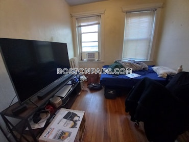 Boston - 2 Beds, 1 Baths