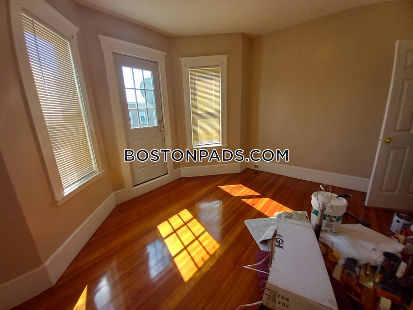 BOSTON - DORCHESTER - FIELDS CORNER - 3 Beds, 1 Bath - Image 58