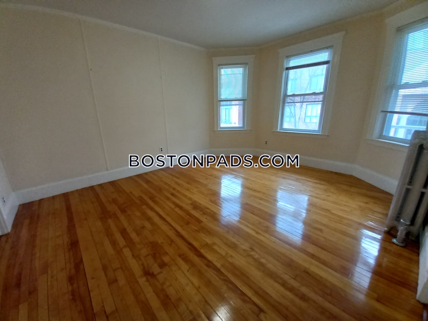 BOSTON - ALLSTON - 3 Beds, 1 Bath - Image 22