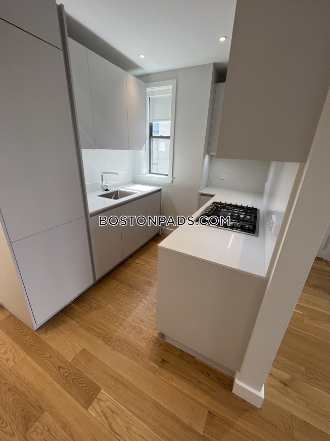 Boston - $3,450+ /mo