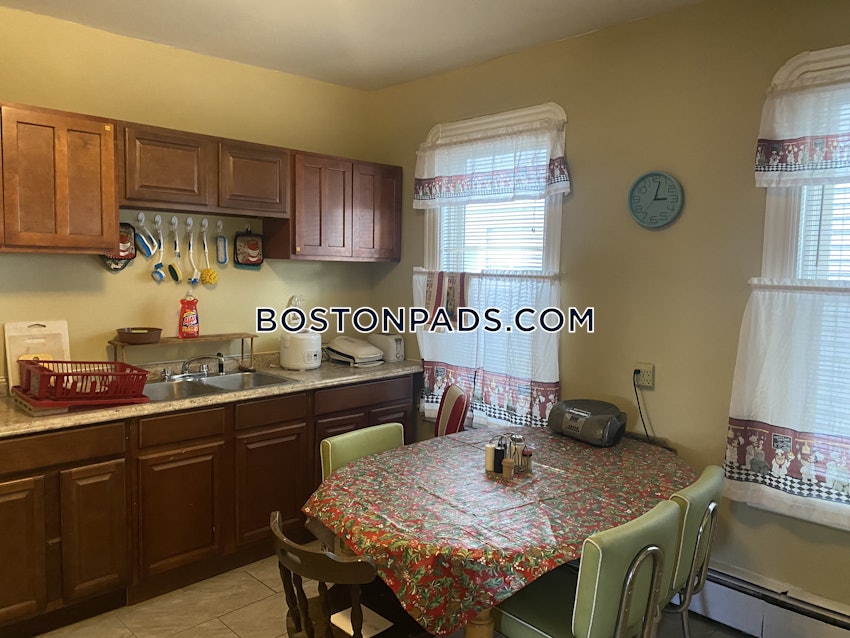 BOSTON - DORCHESTER - SAVIN HILL - 4 Beds, 1 Bath - Image 9